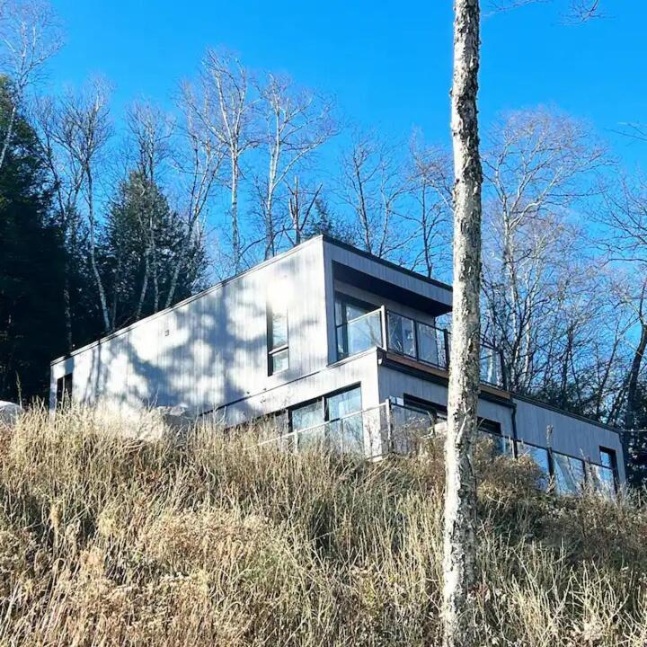 Le Cliff Cabin Farmhouse - Jacuzzi, 10 Min From Tremblant La Conception Exteriör bild